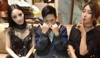 娱乐圈吃瓜大赏,揭秘明星幕后故事,吃瓜群众狂欢盛宴