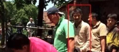 娱乐吃瓜君表演意外翻车